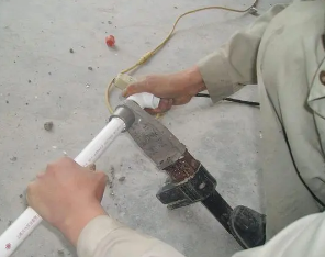 鹤城漏水维修电话